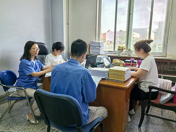 1722234027194921.jpeg 2024年7月29日在法律審計部辦公室開展內(nèi)部審計(1).jpg